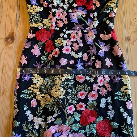 SOLD ❤️🔥 Lulus Black Multi Floral Embroidered Bodycon Halter Mini Dress - Picture 10 of 14